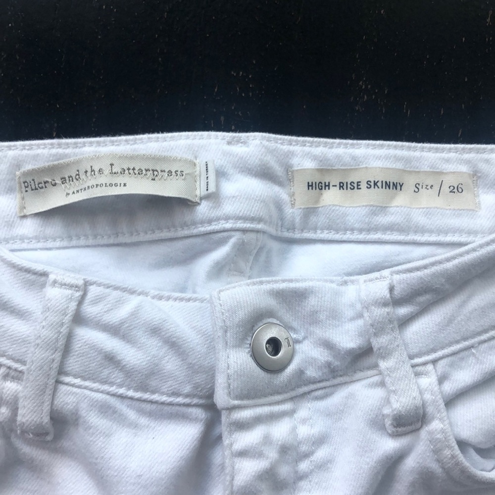 Pilcro High Rise White Skinny Denim - size 26